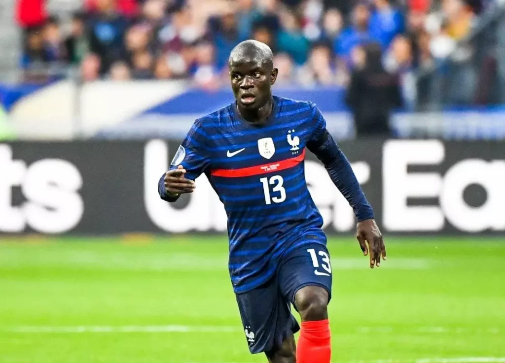 N’Golo Kanté: “A humildade te leva mais longe do que o ego.”