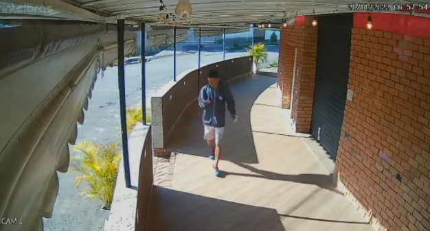 Adolescente é esfaqueada a caminho da escola em São Gonçalo