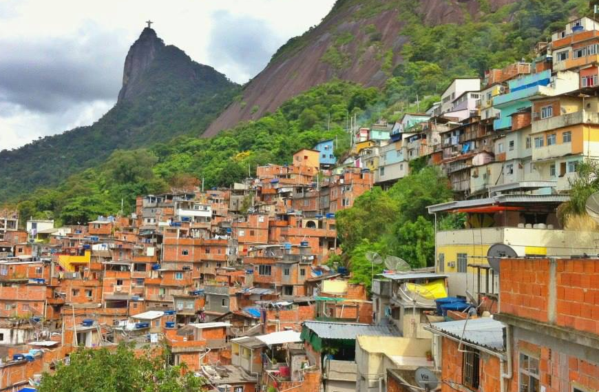 Prefeitura investe na modernização do plano inclinado do Morro Santa Marta (Foto: Divulgação)