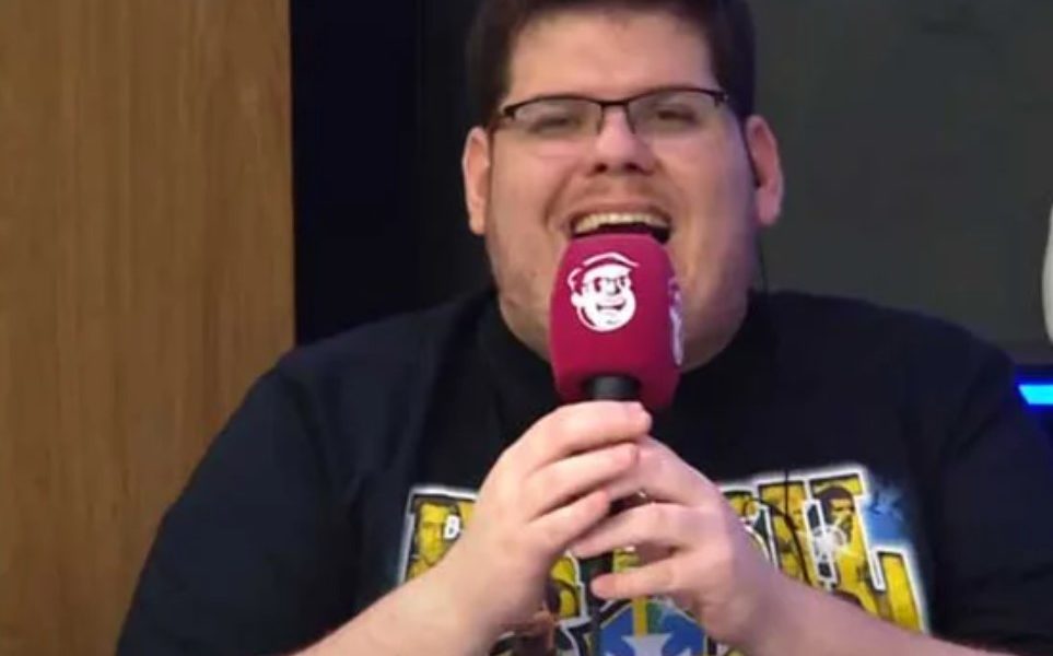 Casemiro bate recorde de maior live do YouTube com jogo da Copa do Mundo Super Rádio Tupi