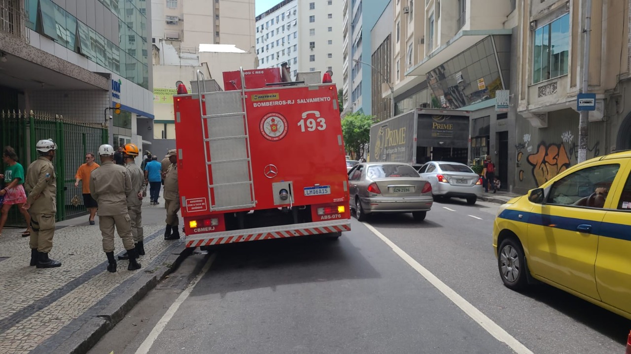 Corpo de Bombeiros foi acionado por volta das 9h