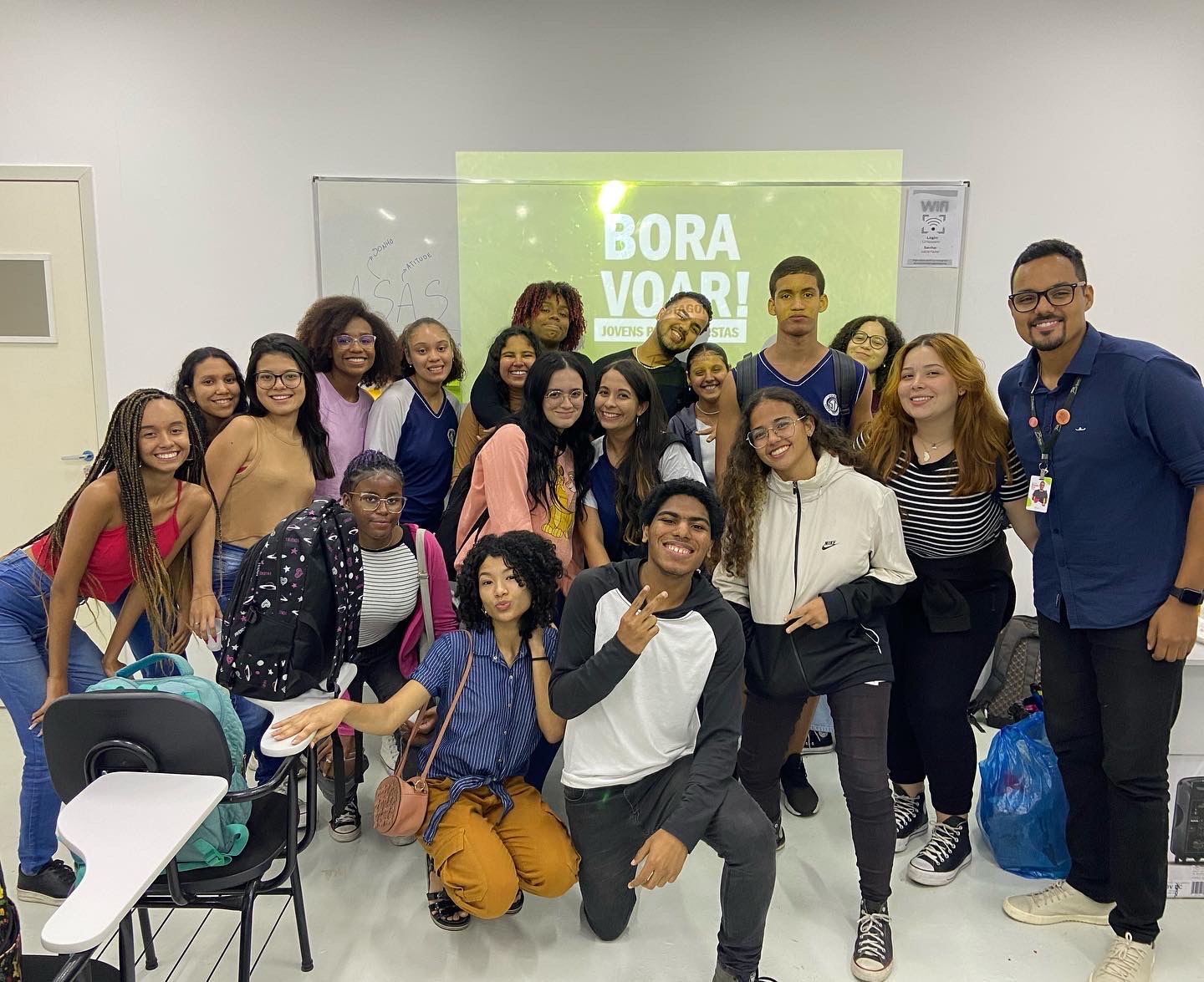 Conheça o projeto que atua em São Gonçalo e busca incentivar sonhos de estudantes no Rio