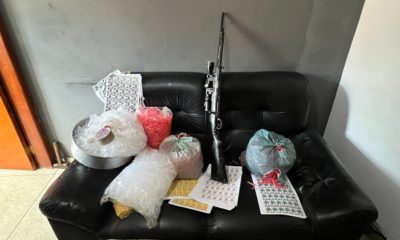 Apreensão de drogas e armas na Rocinha