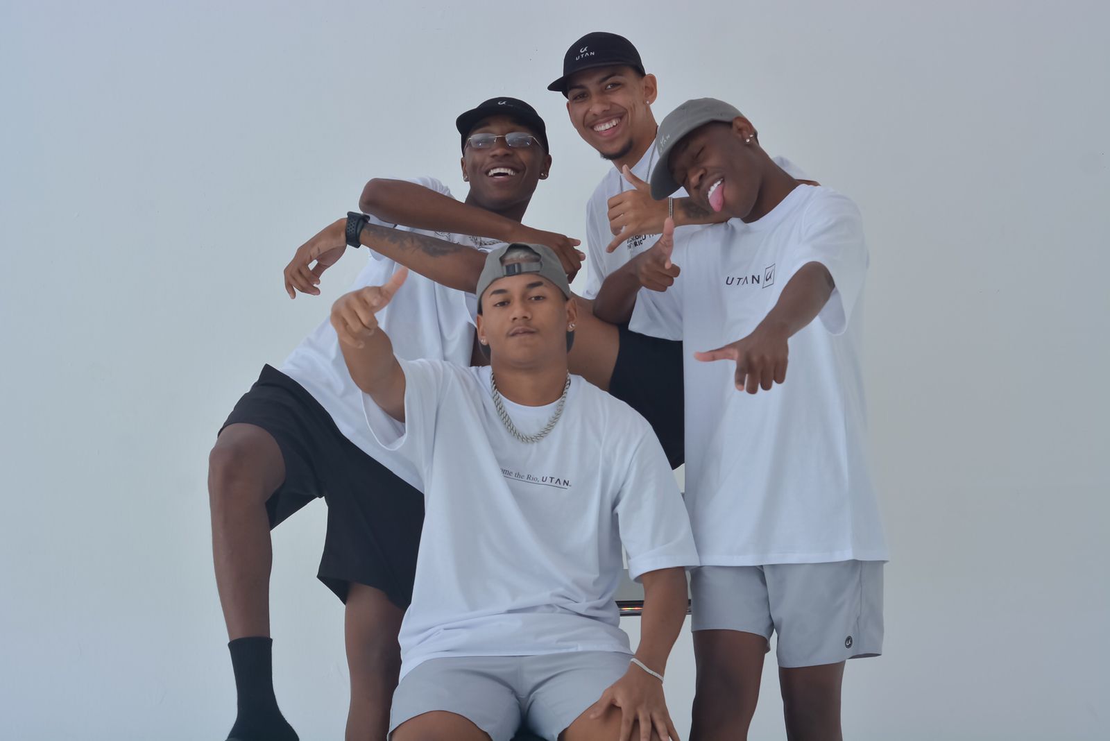 Na Rebolada: Single de sucesso do grupo 'Os Quebradeiras' toca em horário nobre da TV Globo