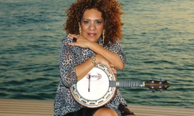 Deu samba em Ipanema! Dayse do Banjo agita Feira Hippie neste domingo