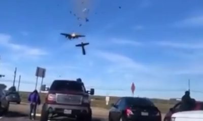 [VÍDEO] Aviões colidem no ar durante apresentação nos Estados Unidos