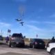 [VÍDEO] Aviões colidem no ar durante apresentação nos Estados Unidos