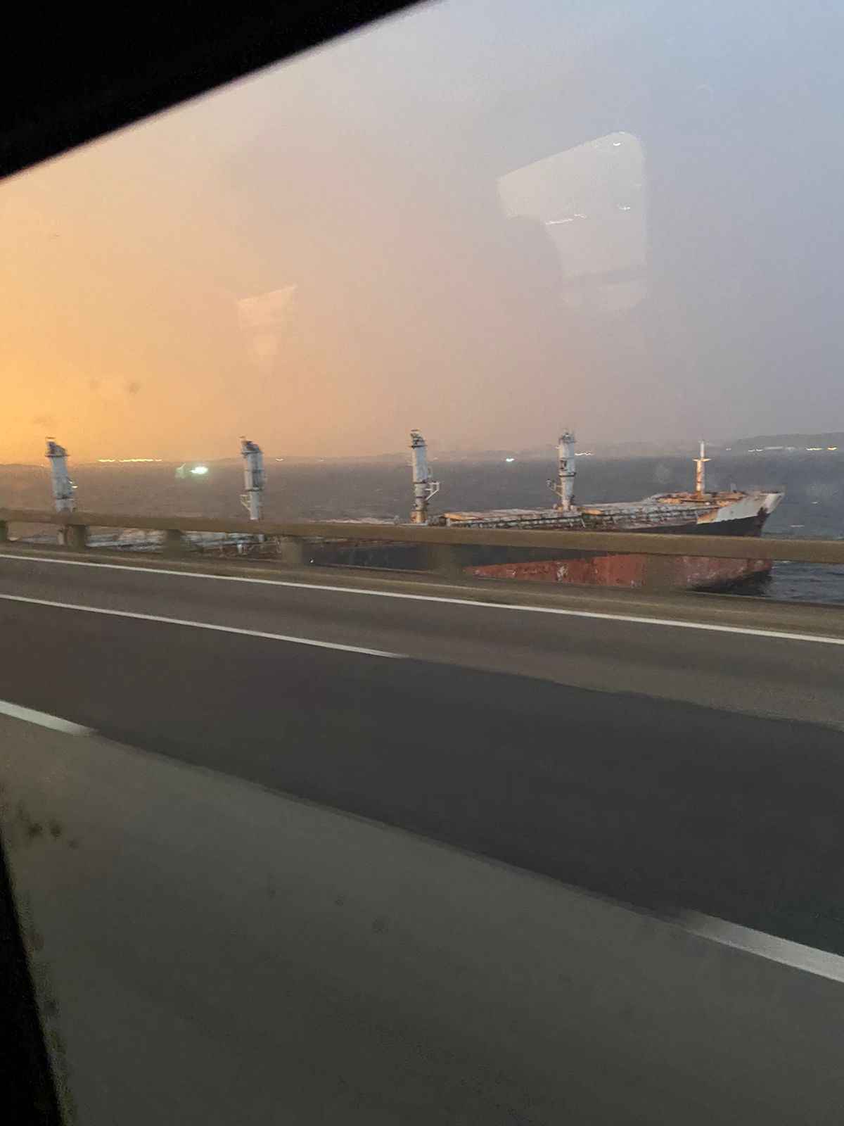 Ponte-Rio Niterói fica fechada em ambos os sentidos nesta segunda
