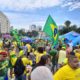 Bolsonaristas realizam manifestação no Centro durante feriado
