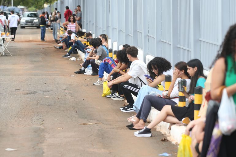 Estudantes relatam cansaço pós Enem