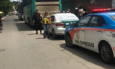 Detro-RJ apreende ônibus clandestino que fazia percurso entre Paraíba e Rio das Pedras