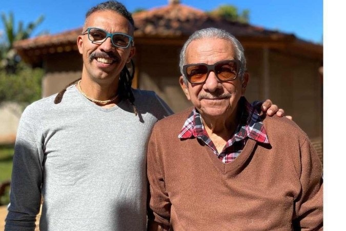 Morre, aos 87 anos, pai do músico Hamilton de Holanda
