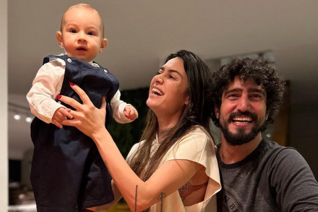 Thaila Ayala, o marido Renato Goes e o filho mais velho