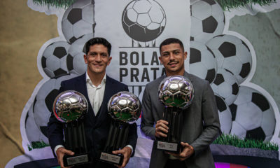 Cano e André/Bola de Prata