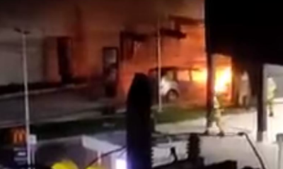 Incêndio atinge carro em Mc Donald's na Tijuca