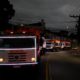 Comlurb homenageia cariocas com Parada de Natal com caminhões de coleta iluminados