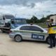 Motoristas de vans piratas monitoram ações do Detro-RJ