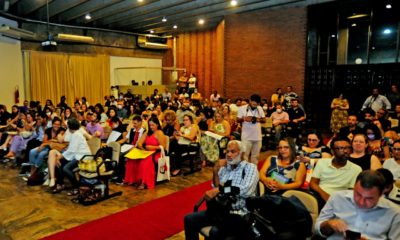 Alerj concede Prêmio Paulo Freire a professores da Faetec