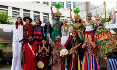 Companhia de Mystérios e Novidades realiza na Praça da Harmonia o 'Auto do Belo Amor - Pajelança na Travessia'