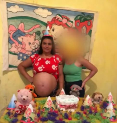 Vanessa Brito dos Santos, de 34 anos, agredida a marteladas passa por cesárea