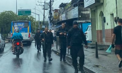 Polícia Militar realiza operação na Cidade de Deus