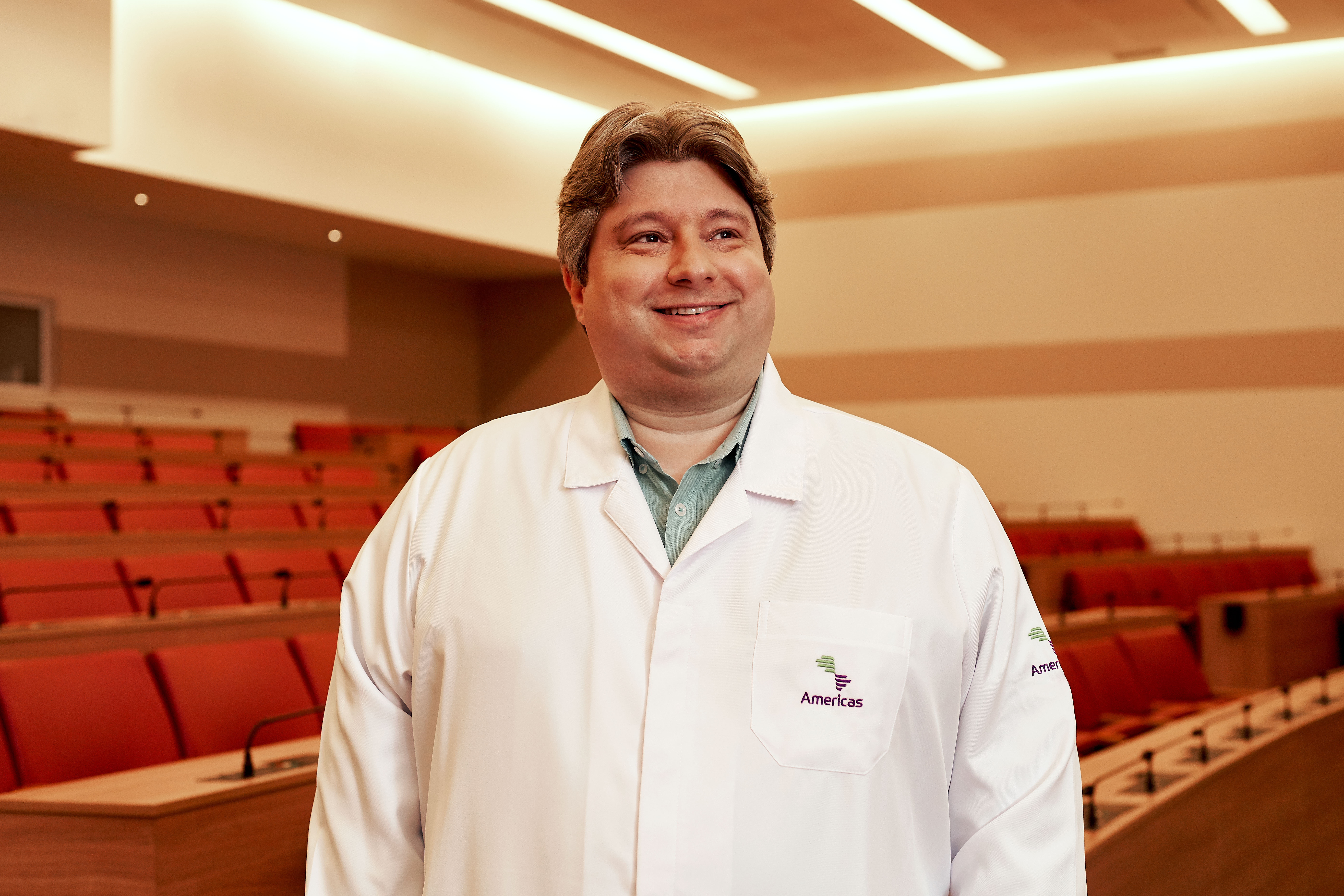 Especialista do Oncologia Americas alerta para aumento da incidência de câncer de cólon e reto em pacientes jovens