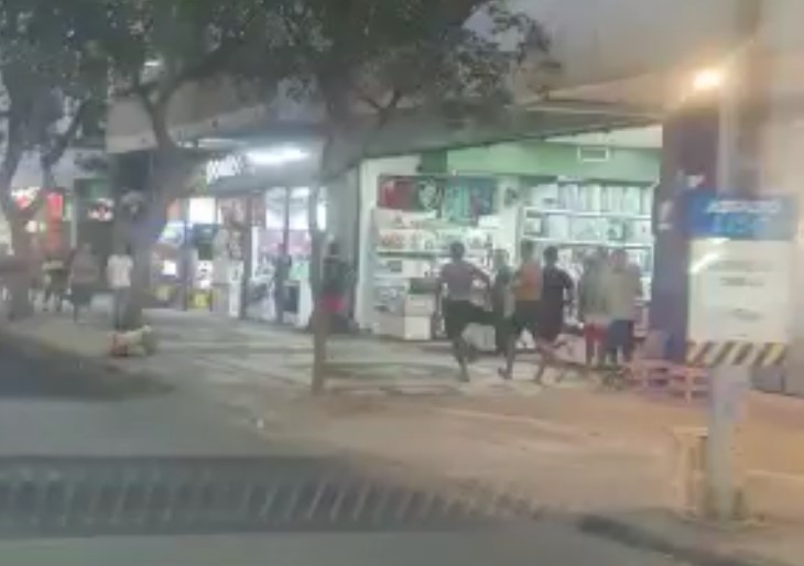 Assalto e furtos em Copacabana