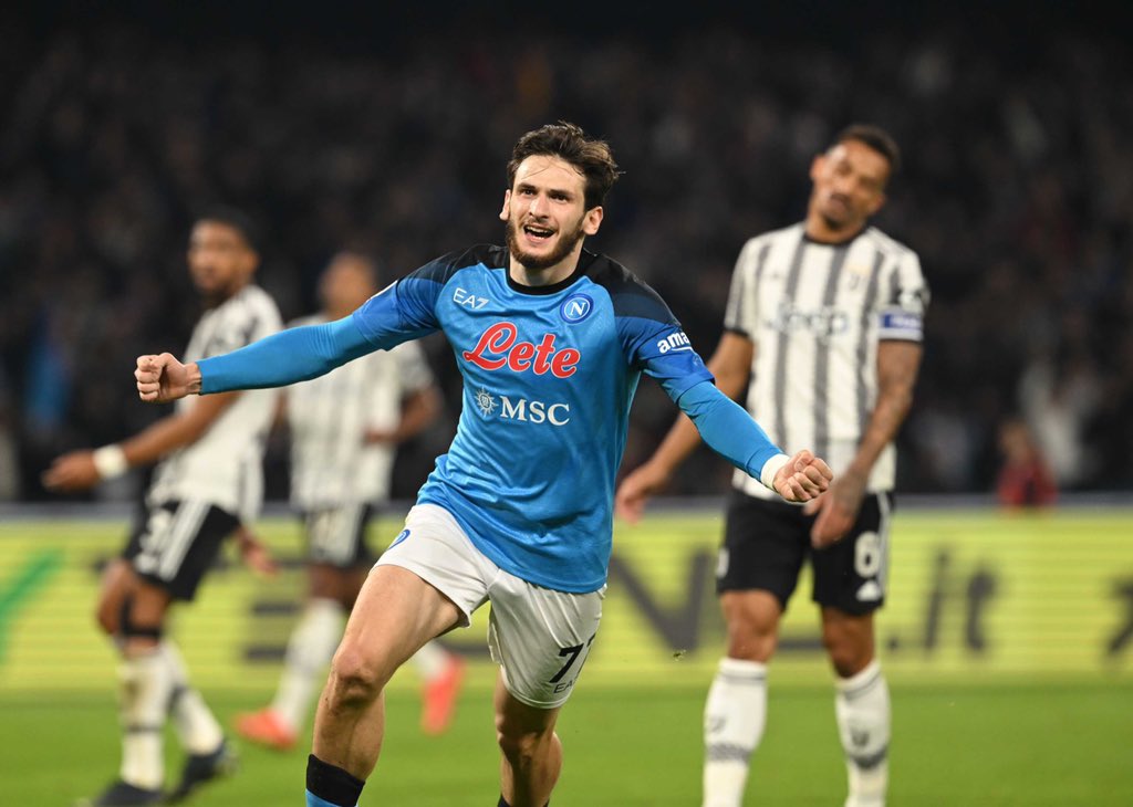 Juventus vence a Napoli por 1x0 e continua forte na disputa pelo título do  Campeonato italiano 