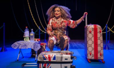 Suzy Brasil apresenta o espetáculo “Bye Bye Bangu” em Ipanema