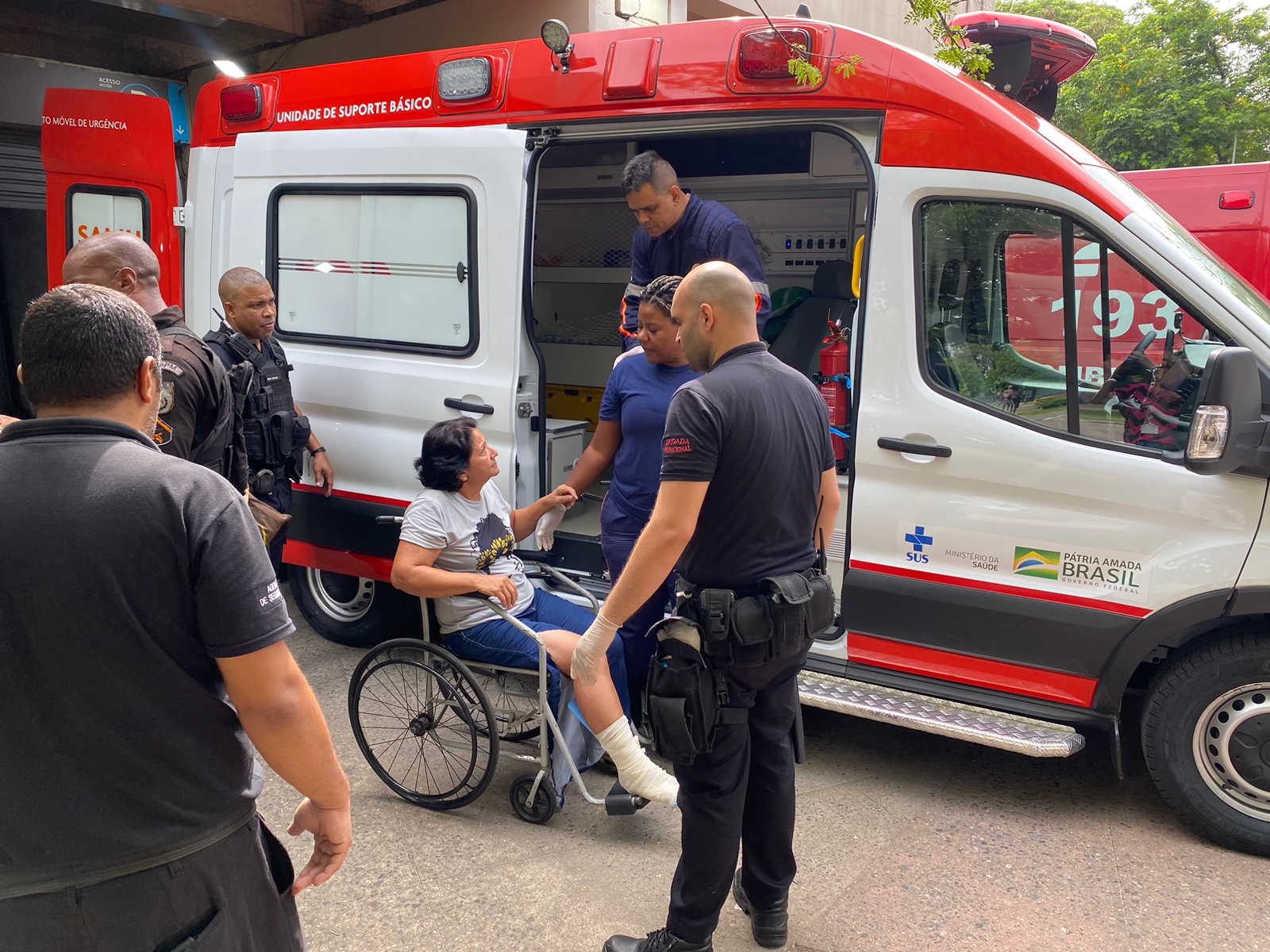 Agetransp vai apurar causas do acidente em escada rolante do metrô