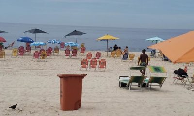 SEOP multa 98 barraqueiros fixos por loteamento de areia, desde o início da 'Operação Verão'