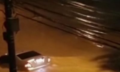 Chuva provoca alagamentos e transtornos aos moradores de Petrópolis