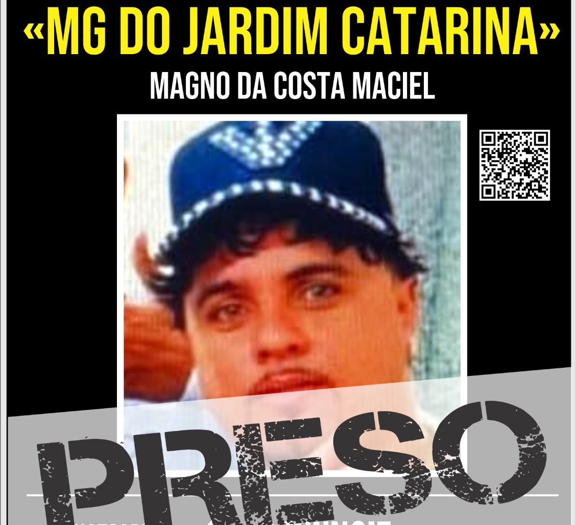 Magno da Costa Maciel, o MG, de 31 anos, considerado o segundo na hierarquia do tráfico de drogas, no Jardim Catarina, em São Gonçalo, é preso