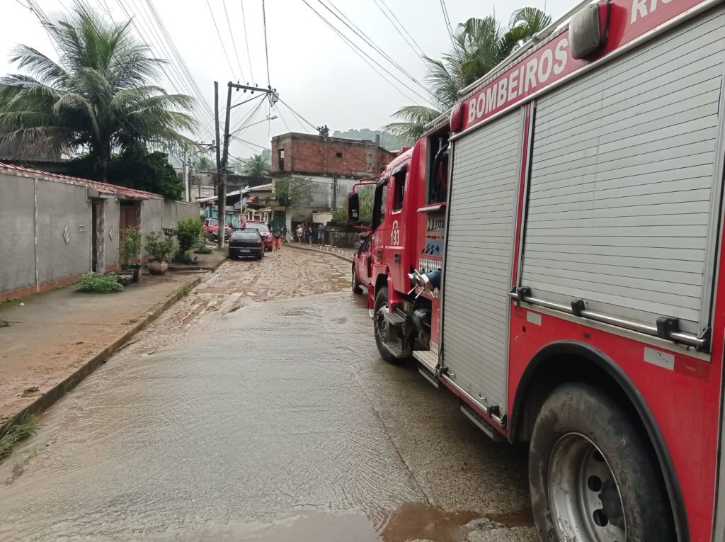 Caminhão do Corpo de Bombeiros