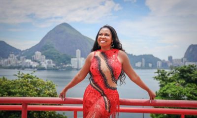 Musa aos 51 anos, Elis de Sá desabafa: 'A vida não para aos 50' (Foto: Léo Cordeiro/ Divulgação: Palmer Assessoria de Comunicação)