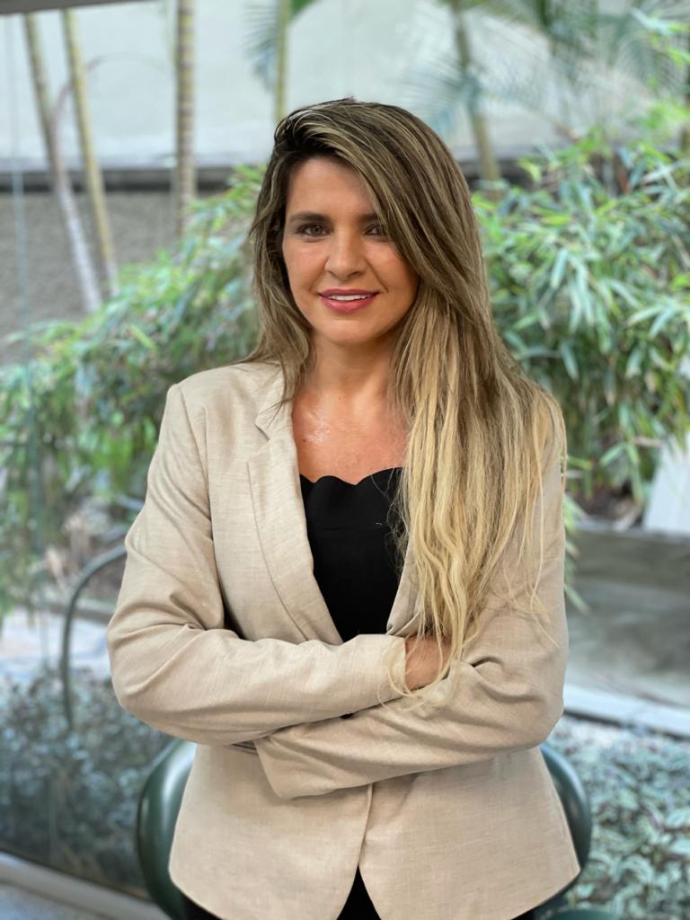 Advogada Cátia Vita explica direitos que consumidores têm em casos de voo atrasado