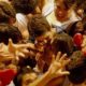 Mão boba e beijo roubado: Crimes que não podem ser normalizados no carnaval (Foto: Divulgação)