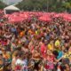 Bloco 'Bangalafumenga' agita foliões no Centro do Rio (Foto: Thalysson Martins/ Super Rádio Tupi)