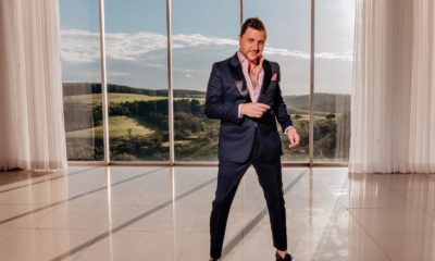 Maurício Manieri retorna ao palco da casa de shows Ribalta (Foto: Yuri Nunes/ Divulgação)