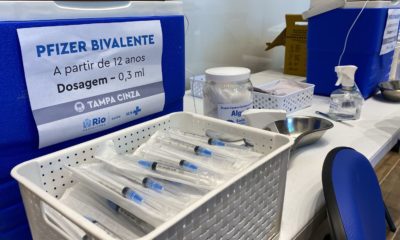 Rio começa a aplicar vacina bivalente contra a Covid-19
