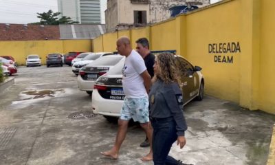 Homem é preso por obrigar esposa a fazer sexo com cachorro da raça American Bully