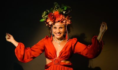 Cantora Livia Izar apresenta o show 'Flor de Liv' na Cidade das Artes (Foto: Divulgação)