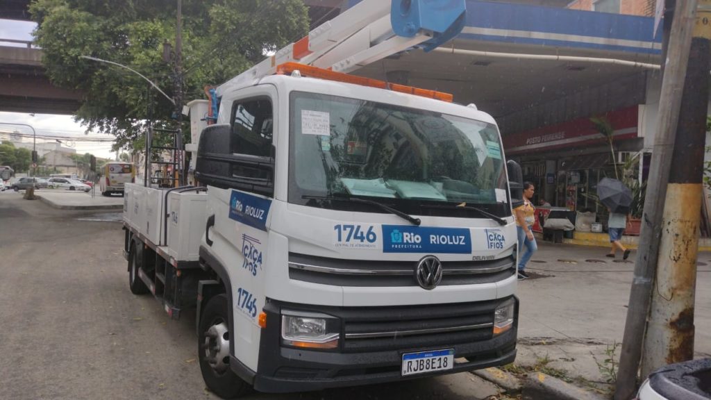 Caminhão da Rio Luz