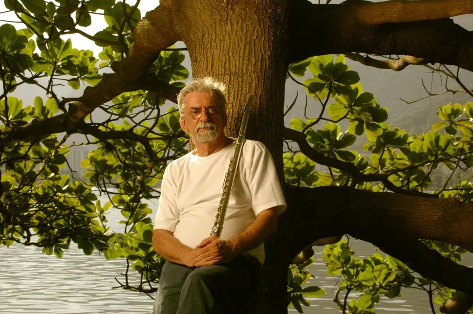 Morre, aos 83 anos, cantor e compositor Bebeto (Foto: Reprodução)