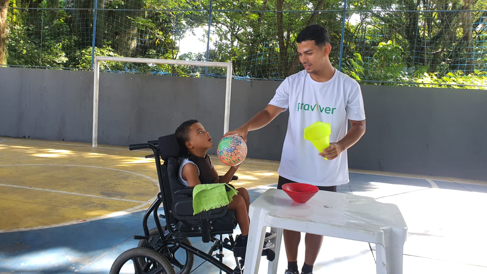 Instituto Incluir promove projeto de inclusão em parceria com PM do Rio (Foto: Divulgação)