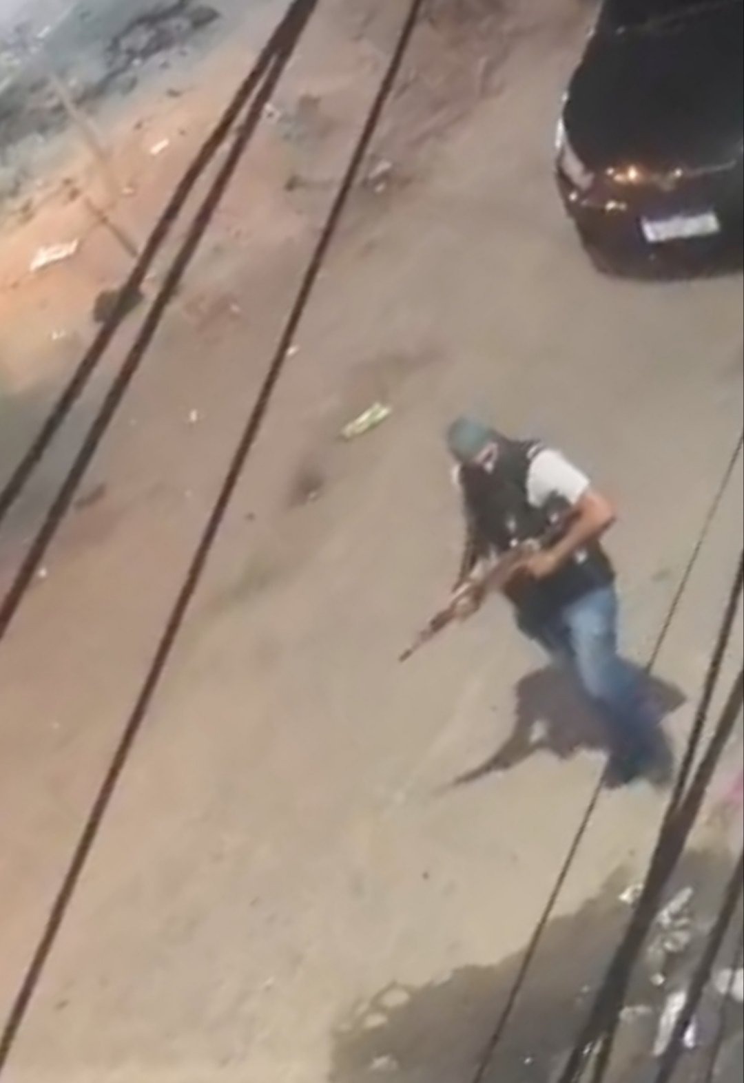 Guerra entre milicianos e aterroriza moradores de bairro da Zona Oeste do Rio (Foto: Divulgação)