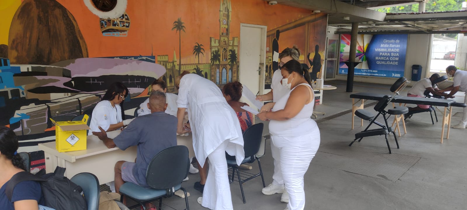 Passageiros das Barcas recebem serviços gratuitos