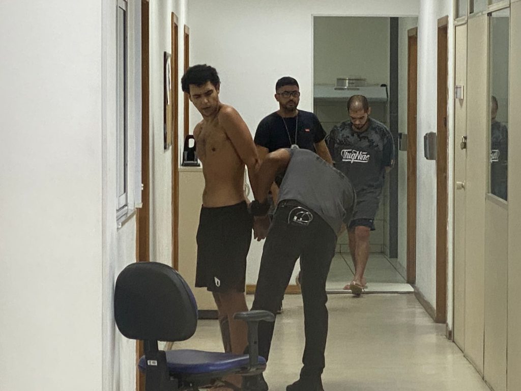 Preso integrante de quadrilha que vendia droga por aplicativo de mensagens