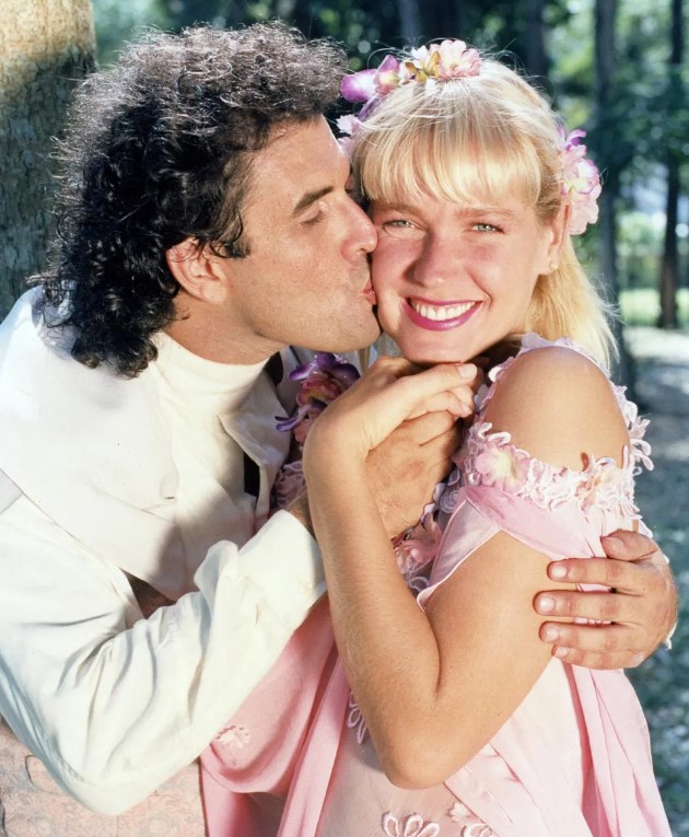 Xuxa e Sérgio Mallandro no filme Lua de Cristal