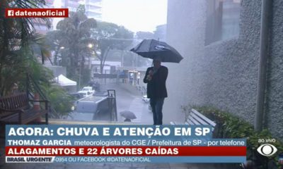 Datena mostra chuva e fica todo molhado ao vivo no Brasil Urgente